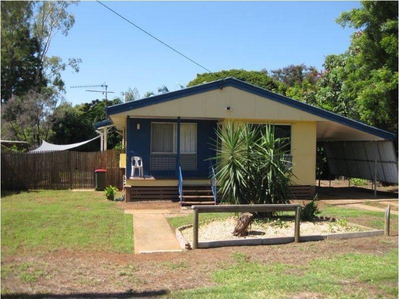 31 Oxley Drive, Moranbah QLD 4744