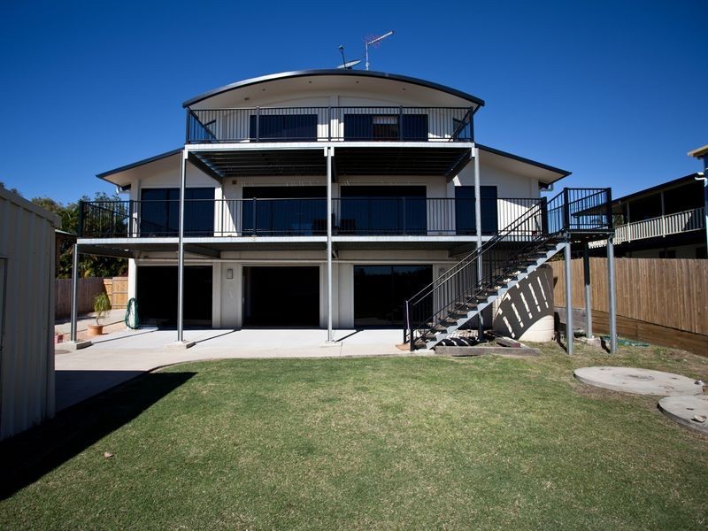 12 Morris Street, Campwin Beach QLD 4737
