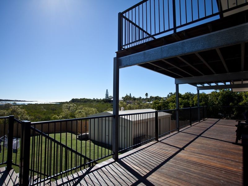 12 Morris Street, Campwin Beach QLD 4737