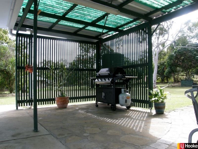 6 Pine Court, Hay Point QLD 4740