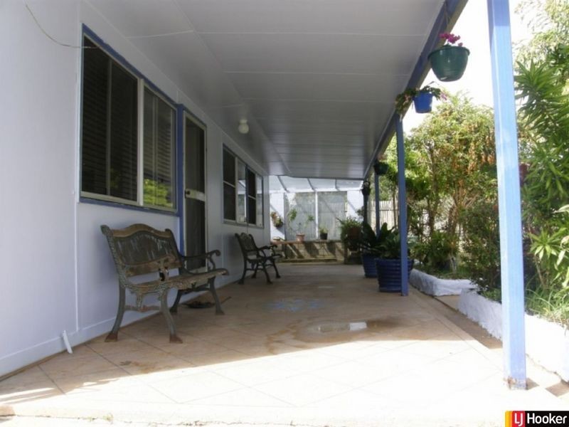 6 Pine Court, Hay Point QLD 4740