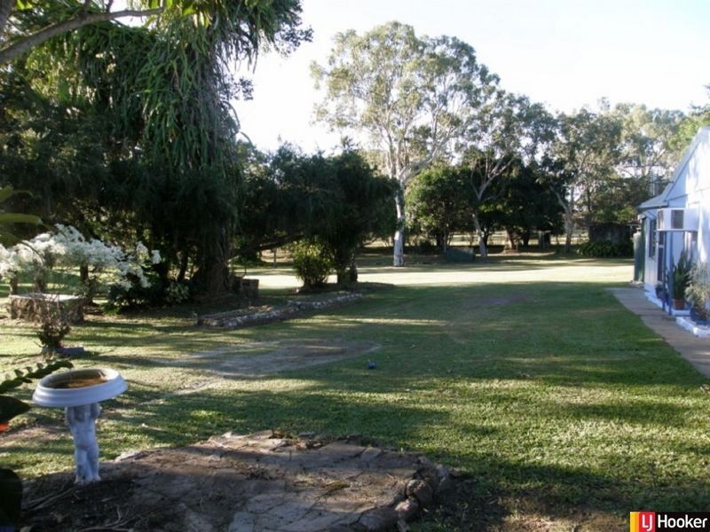 6 Pine Court, Hay Point QLD 4740