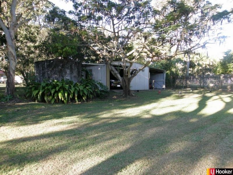 6 Pine Court, Hay Point QLD 4740