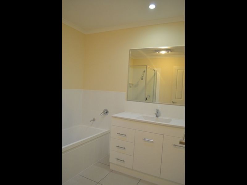 40 Vincent Street, South Mackay QLD 4740