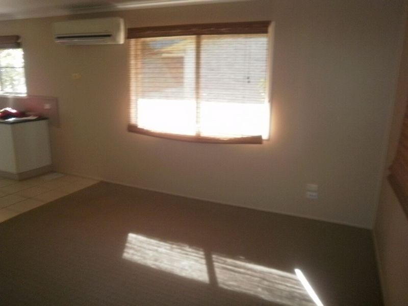 2/13 Osprey Close, Slade Point QLD 4740