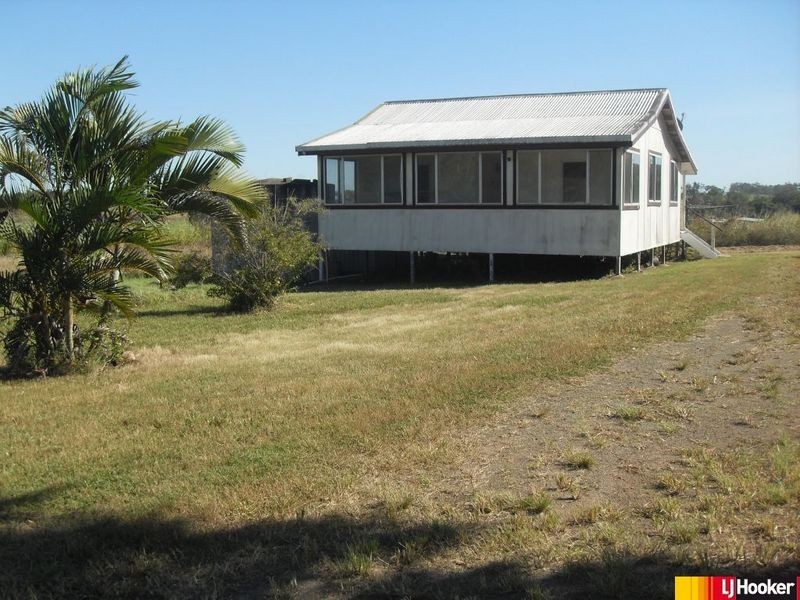 13 Miers Road, Seaforth QLD 4741