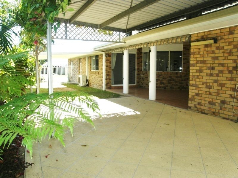 19 Border Street, Glenella QLD 4740