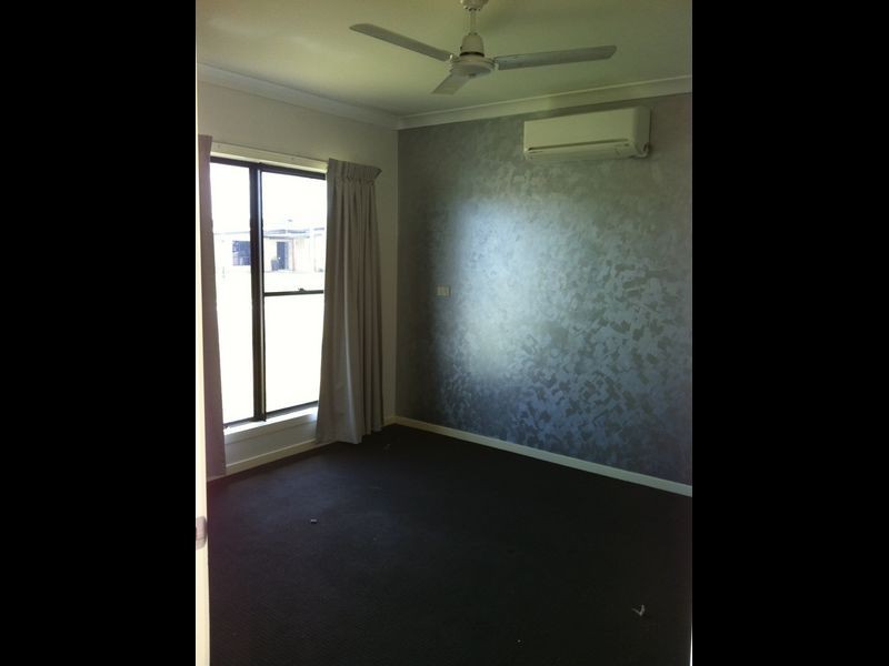 26 LAMBERT DRIVE, Moranbah QLD 4744
