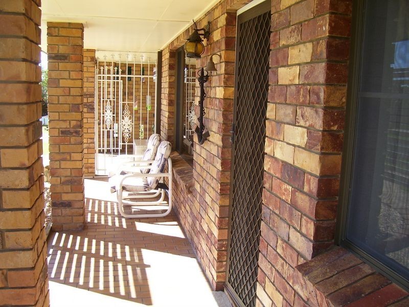 21 Les Cameron Avenue, Mount Pleasant QLD 4740