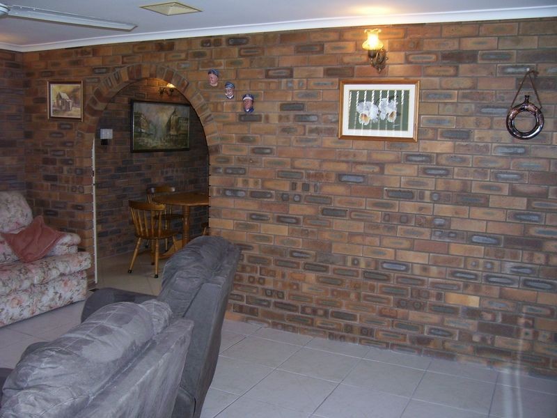 21 Les Cameron Avenue, Mount Pleasant QLD 4740