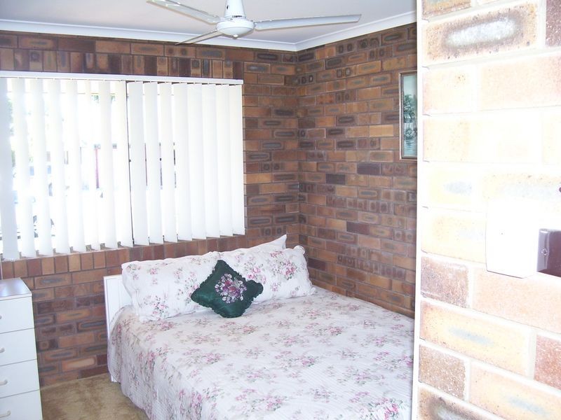 21 Les Cameron Avenue, Mount Pleasant QLD 4740