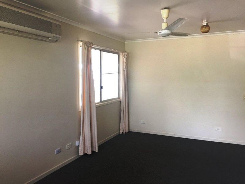 7 Maitland Street, Moranbah QLD 4744