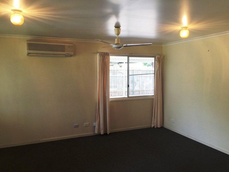 7 Maitland Street, Moranbah QLD 4744