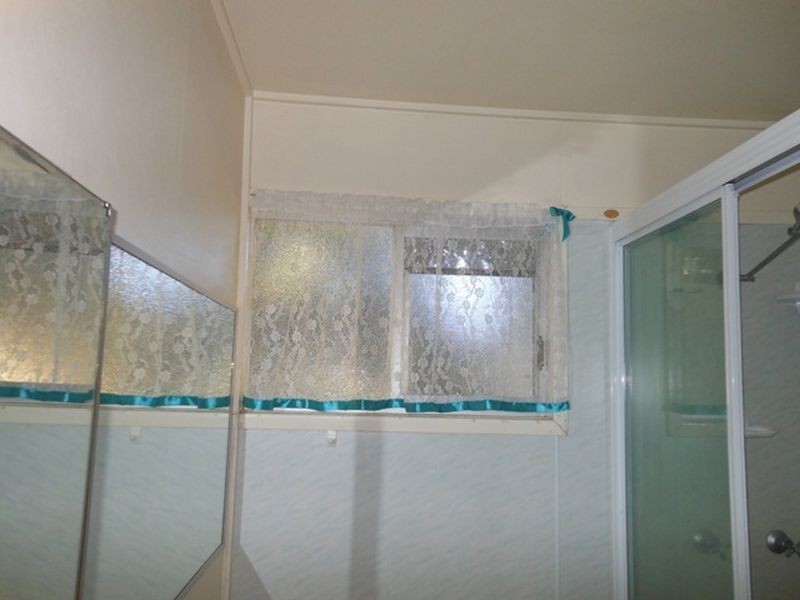 16 Mackenzie Drive, Moranbah QLD 4744