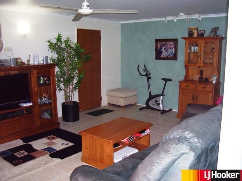 16 Hillside Terrace, Mount Pleasant QLD 4740