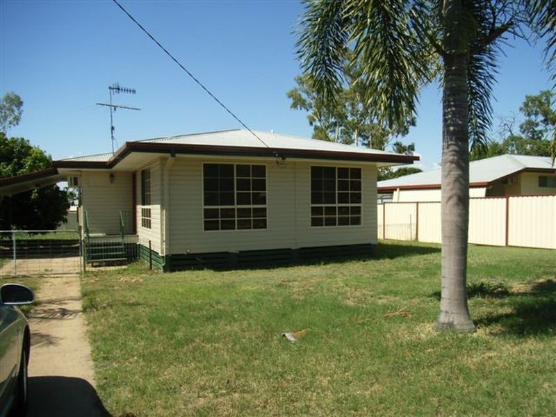 22 Leichhardt Drive, Moranbah QLD 4744