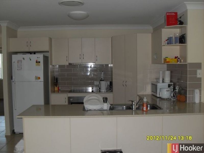 42 Whitehaven Drive, Blacks Beach QLD 4740