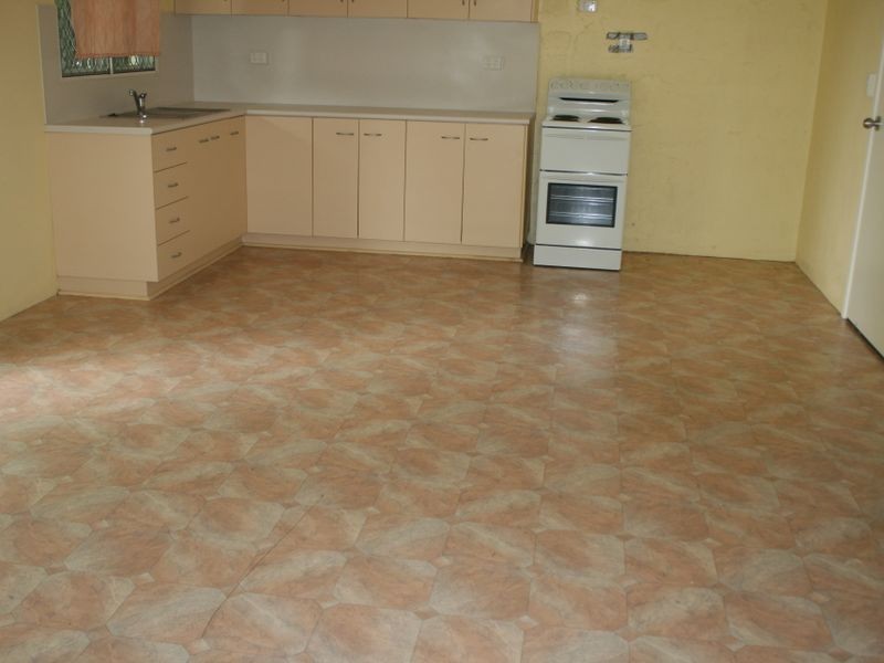 2/12 PETERSEN STREET, North Mackay QLD 4740