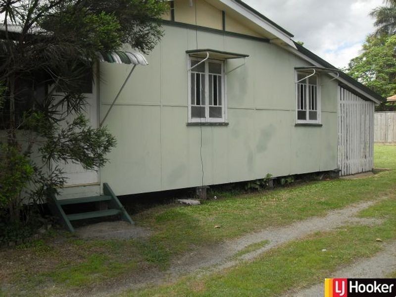 17 Burgess Street, North Mackay QLD 4740