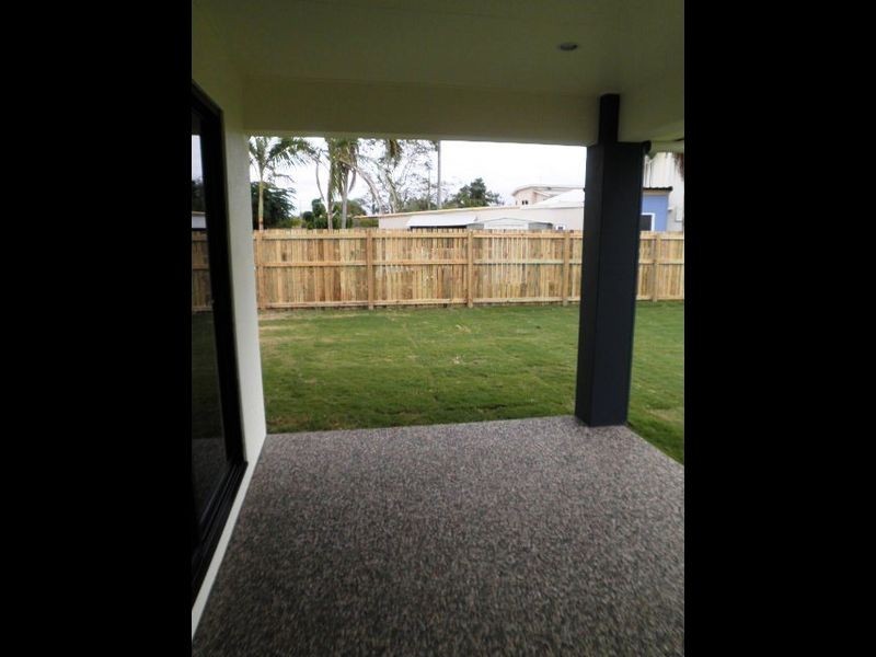 51 Waverley Street, Bucasia QLD 4750