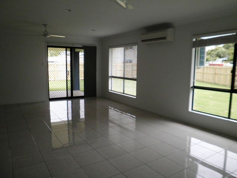 51 Waverley Street, Bucasia QLD 4750