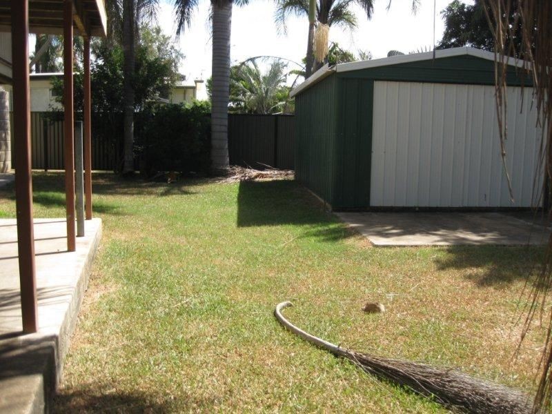 41 YEATES STREET, Moranbah QLD 4744