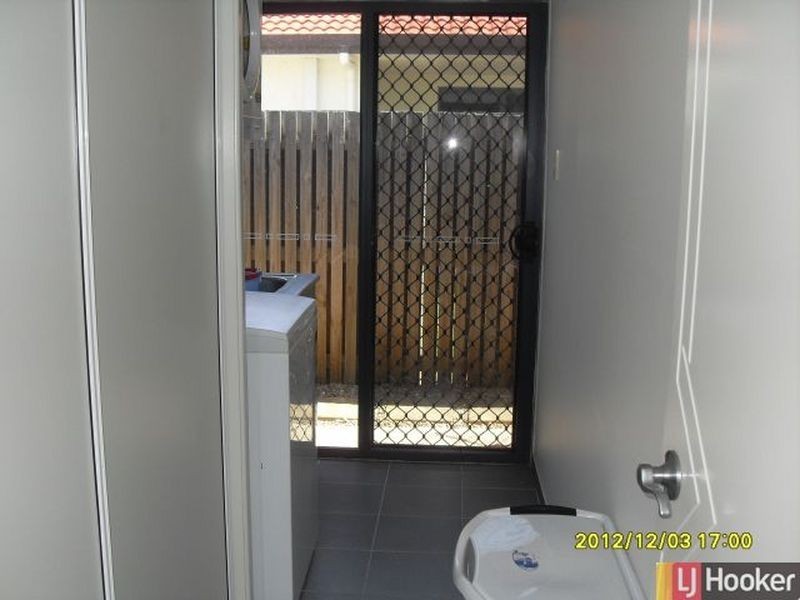 11 Angelina Avenue, Glenella QLD 4740