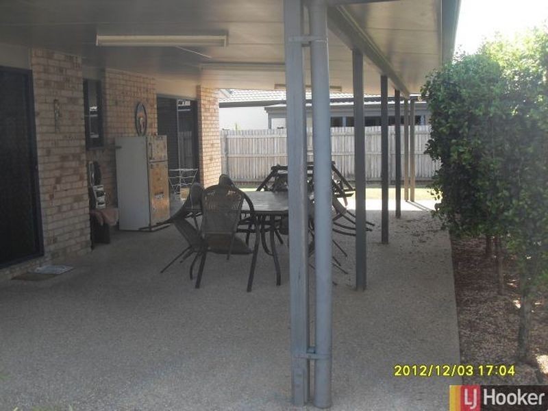 11 Angelina Avenue, Glenella QLD 4740
