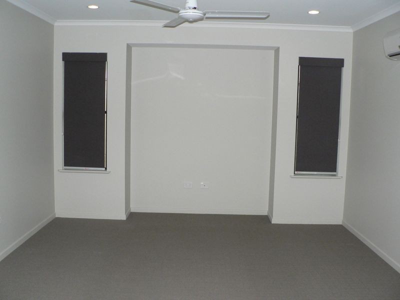 44 SONORAN STREET, Rural View QLD 4740