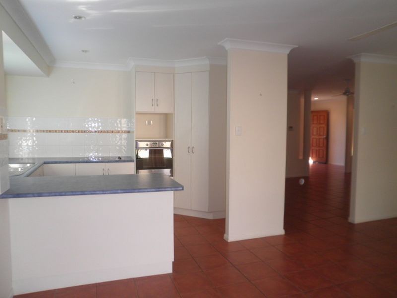 10 STARBOARD CIRCUIT, Shoal Point QLD 4750