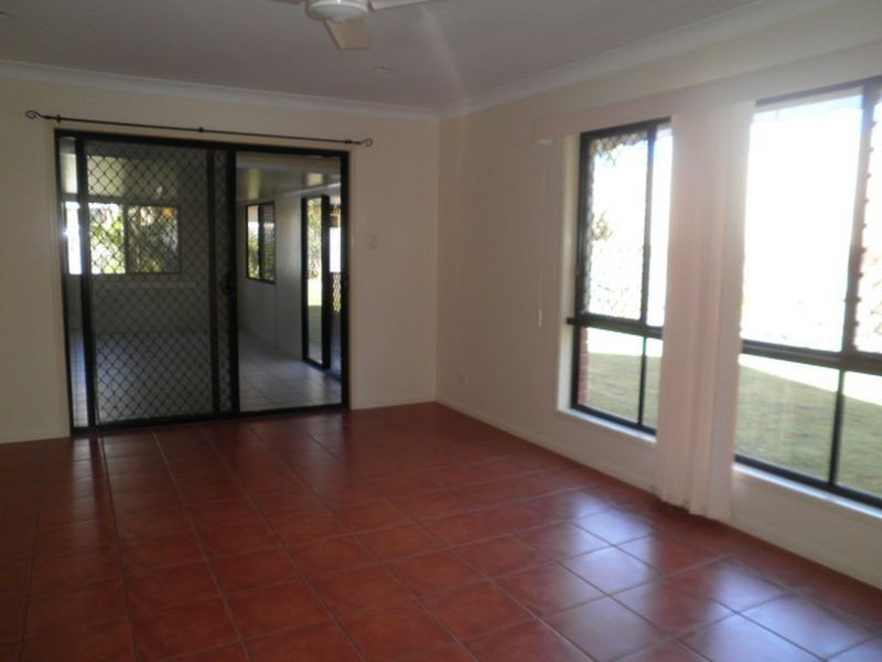 10 STARBOARD CIRCUIT, Shoal Point QLD 4750