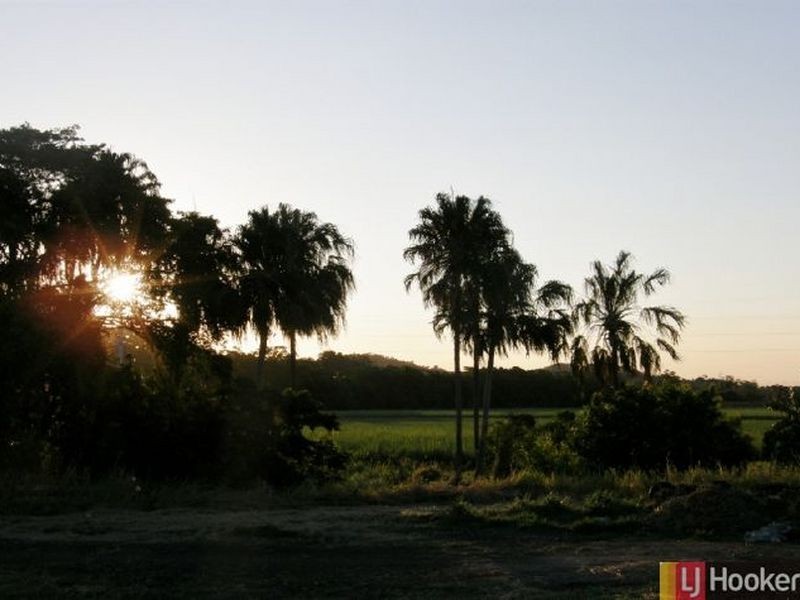 4 Burge Court, Glenella QLD 4740