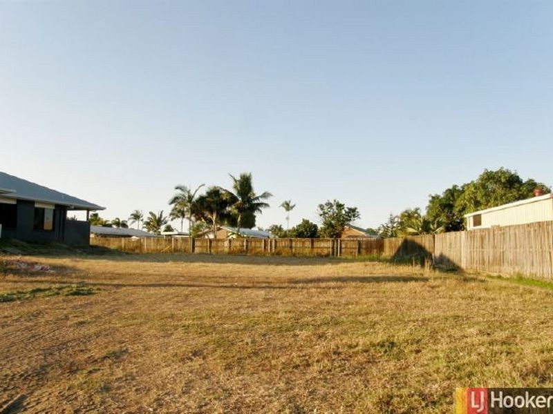 4 Burge Court, Glenella QLD 4740