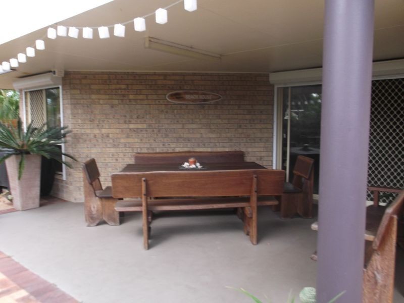 27 PELICAN STREET, Slade Point QLD 4740