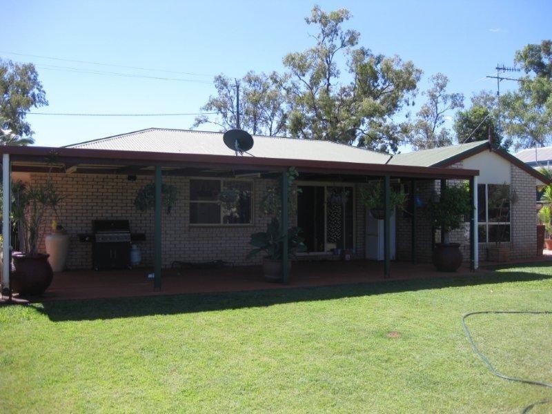 22 MILLS AVENUE, Moranbah QLD 4744