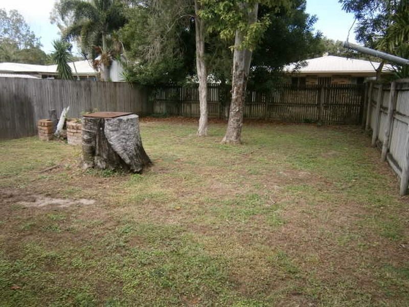 2/16 Cabbage Tree Road, Andergrove QLD 4740