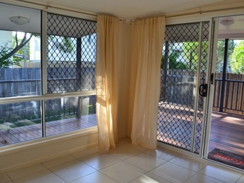42 Vincent Street, South Mackay QLD 4740