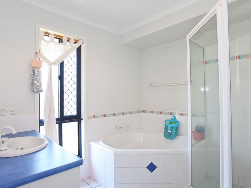 36 Anita Drive, Andergrove QLD 4740