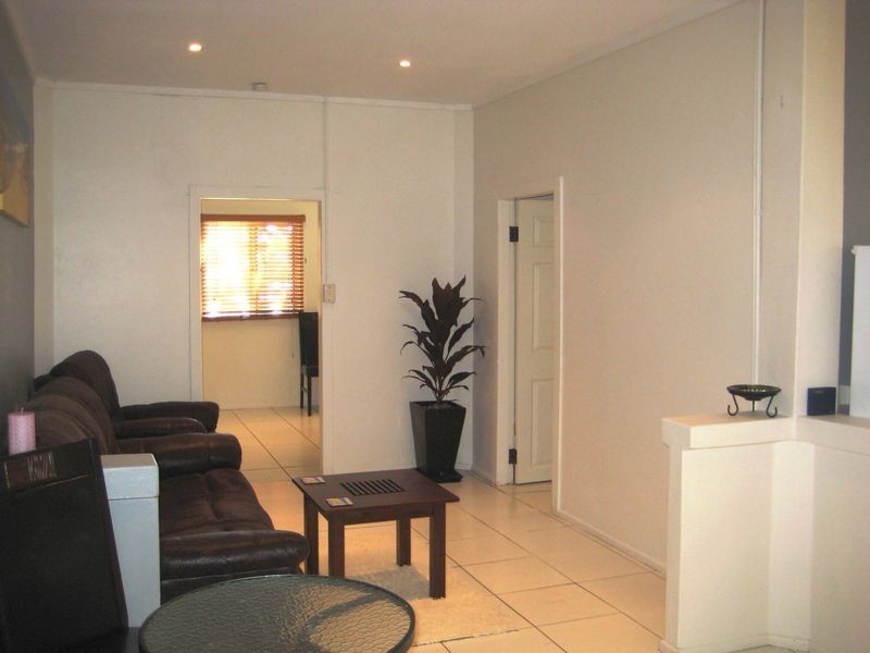 10 Queen Street, North Mackay QLD 4740