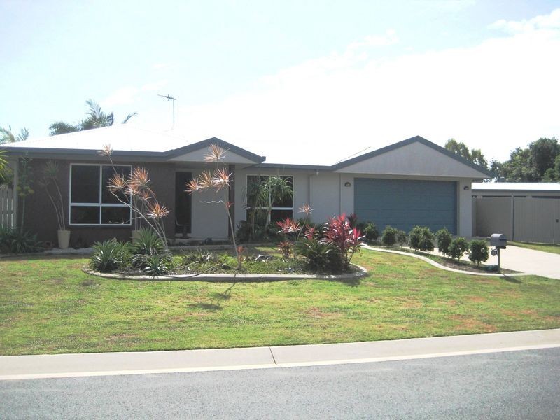 14 Michelle Crescent, Bucasia QLD 4750