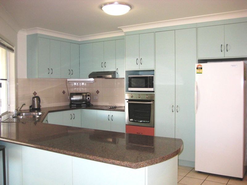 14 Michelle Crescent, Bucasia QLD 4750