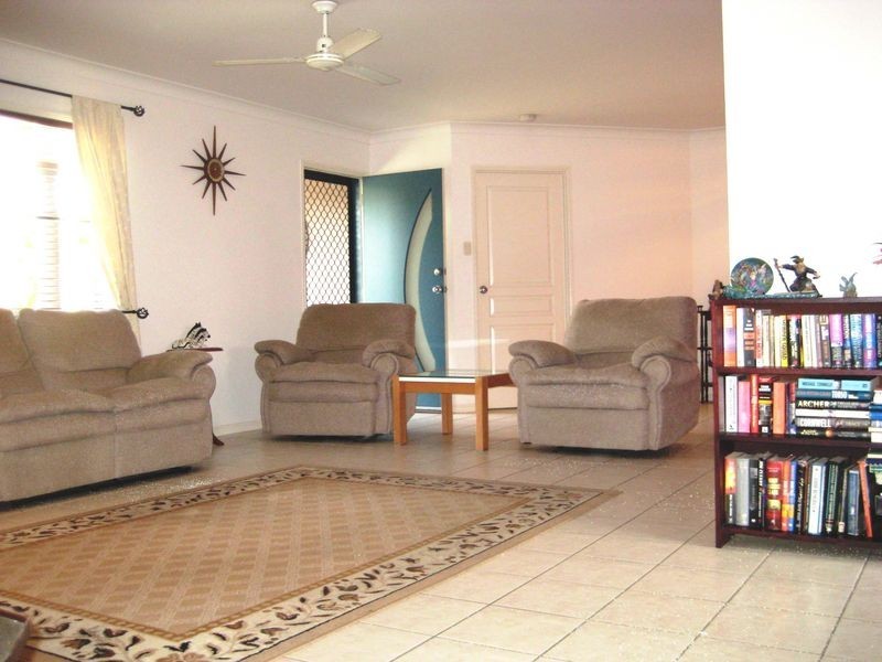 14 Michelle Crescent, Bucasia QLD 4750