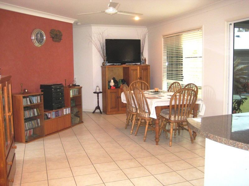 14 Michelle Crescent, Bucasia QLD 4750