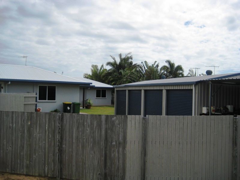 14 Michelle Crescent, Bucasia QLD 4750