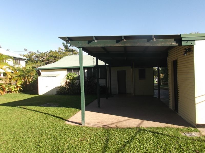 30 Meadow Street, North Mackay QLD 4740