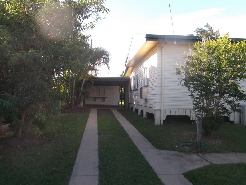 30 Meadow Street, North Mackay QLD 4740