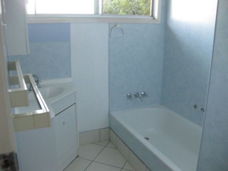 13 Hannan Drive, Moranbah QLD 4744