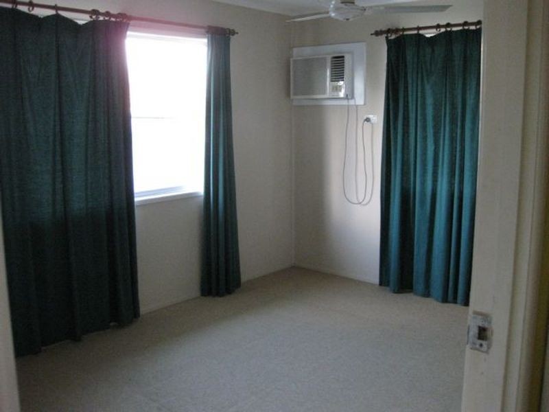 13 Hannan Drive, Moranbah QLD 4744