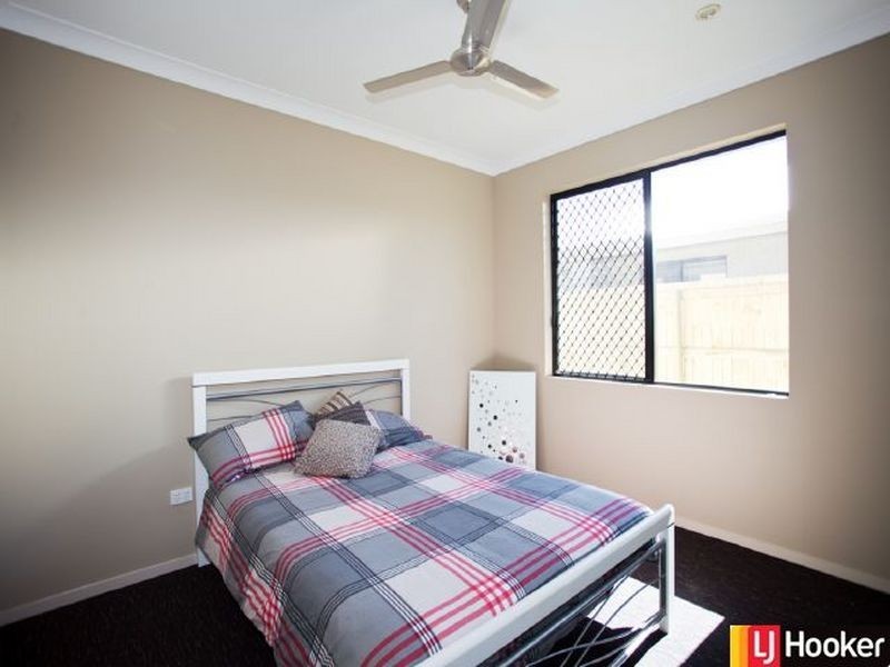 11 McGrath Street Ooralea Waters, Bakers Creek QLD 4740