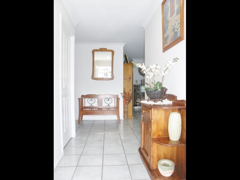 18 McCormack Avenue, Rural View QLD 4740